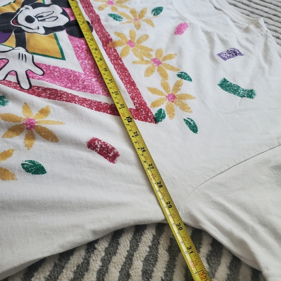 Vintage oversized Mickey Mouse Tshirt - Picture 3 of 6